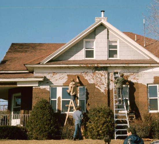 BeyondEnvironment_Gianni-Pettena-Clay-House-Salt-Lake-City-Utah-1972