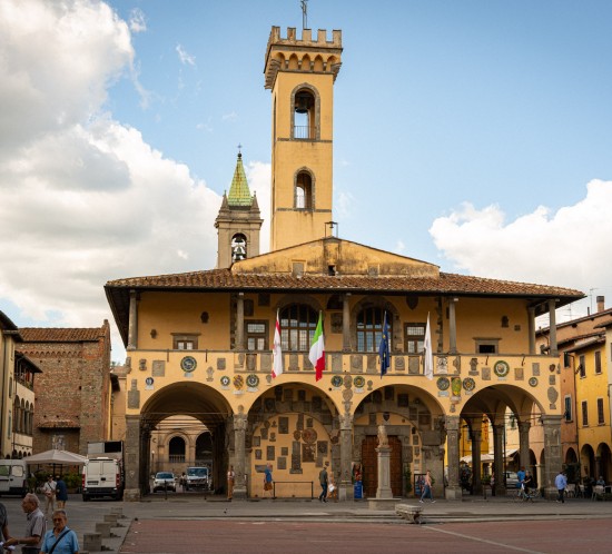 Museo delle Terre Nuove, Palazzo D'Arnolfo